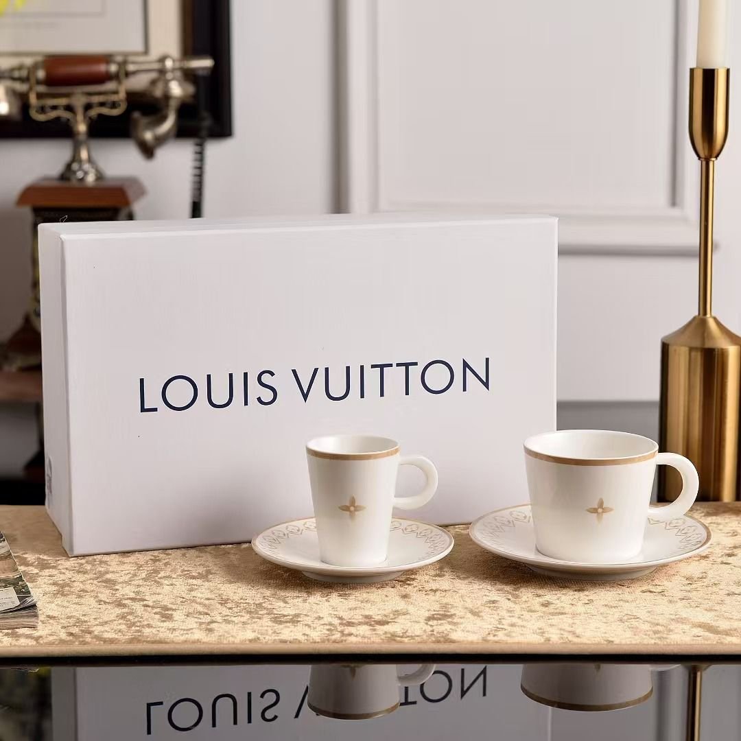 Louis Vuitton LV 1 espresso cup and 1 tea cup